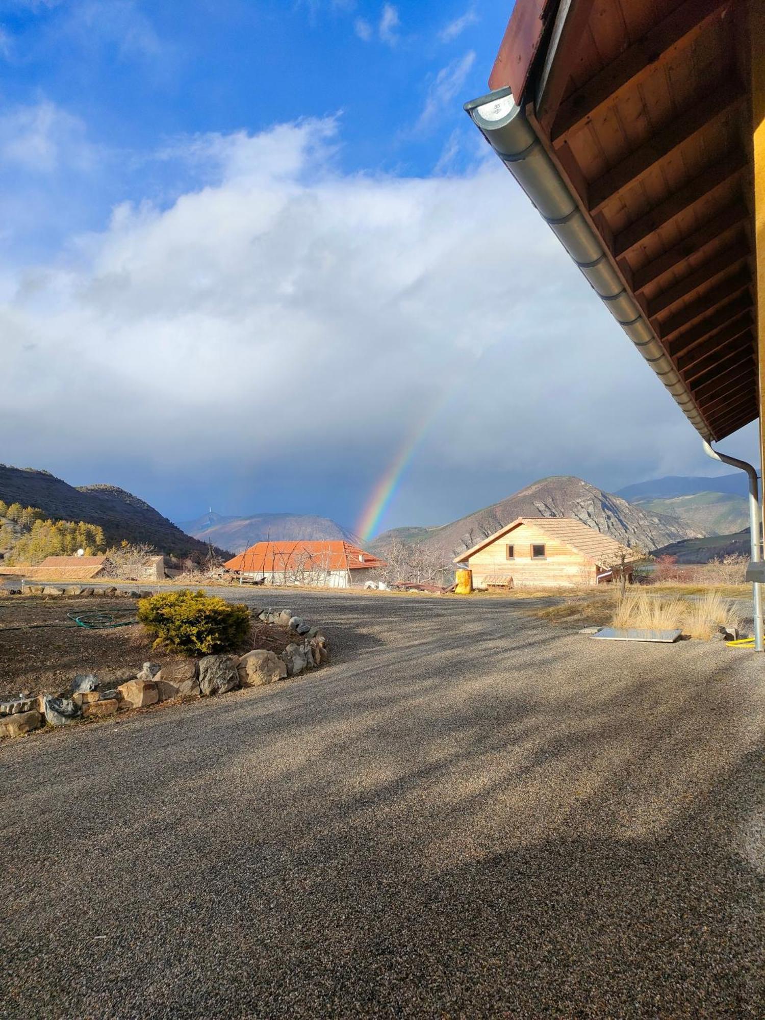Au Toit Des 4 Saisons Venterol (Alpes-de-Haute-Provence)